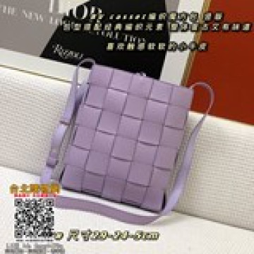新款BV casset編織魔方包 豎版 包型搭配經典編織元素 整體複古