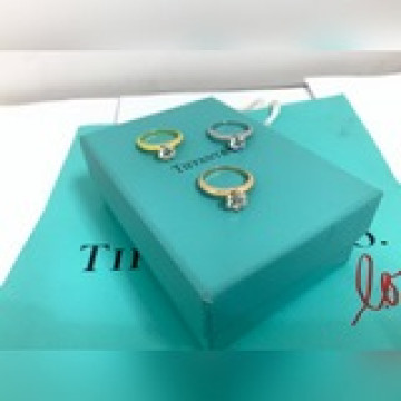 全新升級 代購級别 Tiffany & Co 蒂芙尼 經典六爪 一克拉 鑽戒