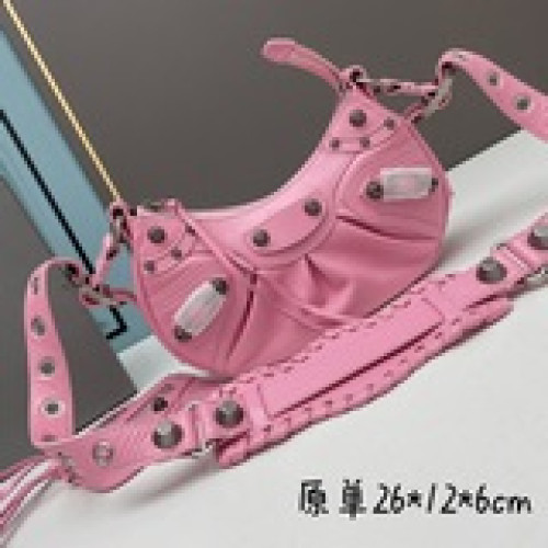 【原單小號】  爆裂文銀色Balenciag Le Cagole半月牙腋下包斜
