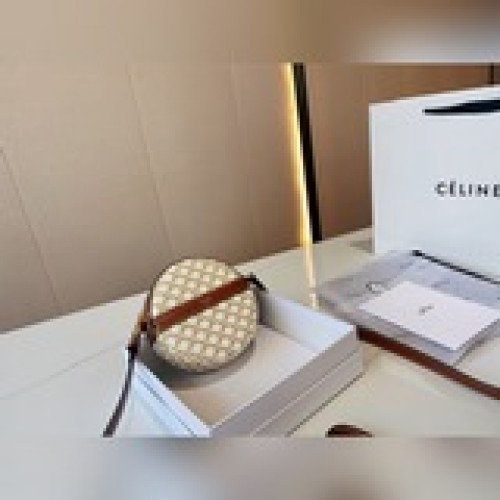 賽琳celine潮熱度不減，持續升溫，LV、Gucci、Dior、Fendi中古
