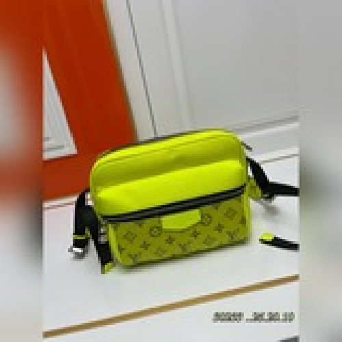 m30233 m30241 m30243  43845 outdoor 郵差包内