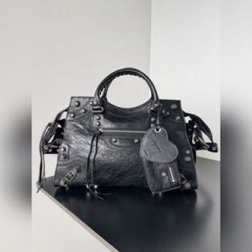 Balenciaga 巴黎世家 Neo cagole機車包，原廠意大利爆裂羊皮，