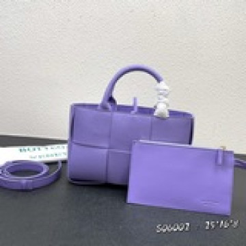 迷你通勤托特包！Arco tote在這季終于有了mini版愛慘了這個 SIZE