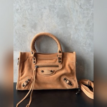 Balenciaga CITY 最具标志性手袋Le City系列 2026該系列