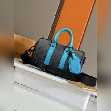頂級原單 原版開發，全鋼五金 本款 Keepall Bandoulière 25