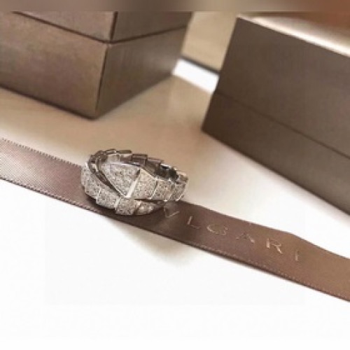 【代購級别】Bvlgari 寶格麗 SERPENTI系列 蛇滿鑽 開口大號 戒指