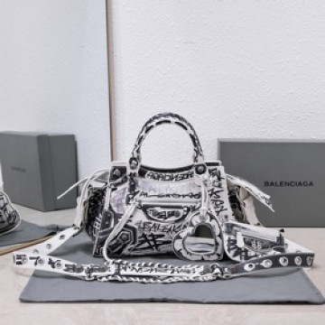 [小號]白色塗鴉 Balenciag Le Cagole半月牙腋下包斜挎包 緻敬