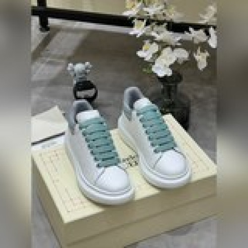 Alexander McQUEEN正品爆拆 1：1頂級麥昆原版皮料白色進口絲綢皮