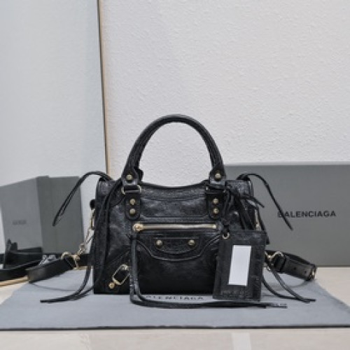 Balenciaga經典機車包爆裂羊皮24 cm 黑色金釘