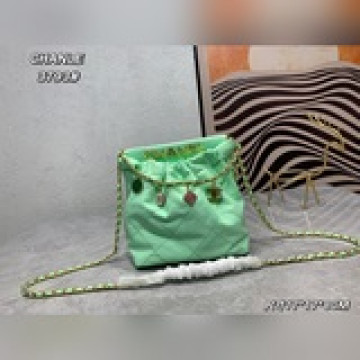 配盒子小香家 22bag 迷你垃圾袋也太好看了點!寶石瑪瑙配飾！好美好美，