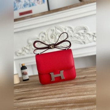 康康 空姐包 顔色：大紅 constance 19cm epsom掌紋小牛皮 機