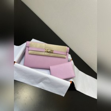 Kelly woc熱銷款，每個人必收款，實用，多用處，細節圖 顔色錦葵紫，皮質