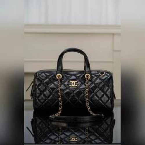 頂級進口原廠皮 所見即所得！  Chanel 25A高級手工坊 保齡球包 大號