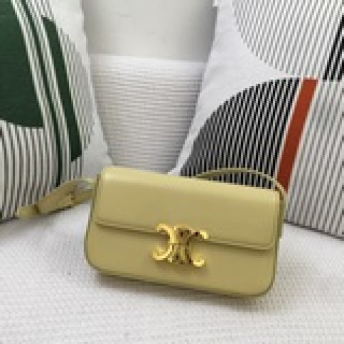 最新Celine 爆款 中古包 腋下包 來啦  新色出貨   尺寸：20cm。1