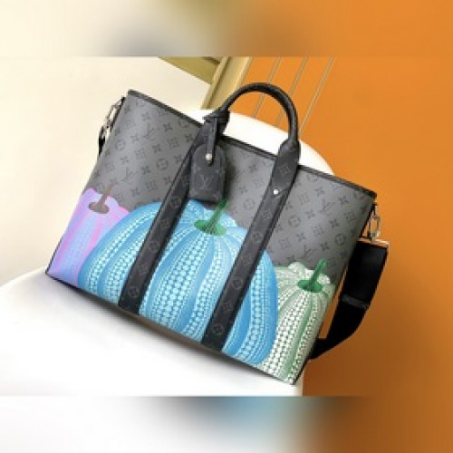 M46434南瓜絲印 男包公文包系列  LV x YK WEEKEND TOTE