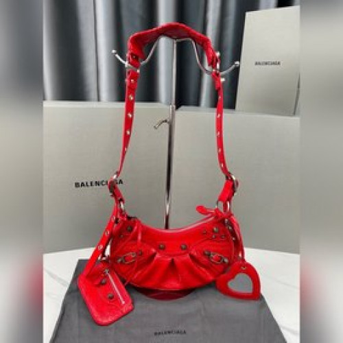 升級版本 大紅~balenciaga Le Cagole 半月牙腋下包/斜挎包