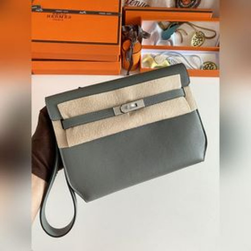 Kelly Depeches 25cm 手包/挎包 epsom 皮 杏仁綠 銀扣