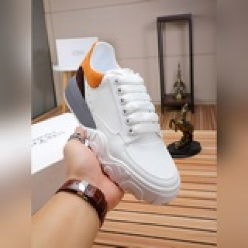 （情侶款）【Alexander. McQueen】最高版版本麥昆低幫新款情侶鞋，