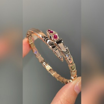 [原單對版] (配全套包裝) 新品寶格麗彩寶蛇手镯