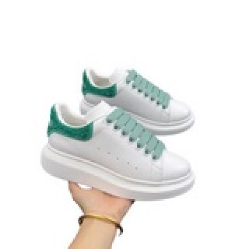 Alexander McQUEEN新款尾鑽芯片Size：女34-39男3
