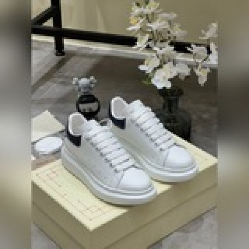 Alexander McQUEEN正品爆拆 1：1頂級麥昆原版皮料白色進口絲綢皮