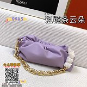 新款 bottega veneta the chain pouch （大