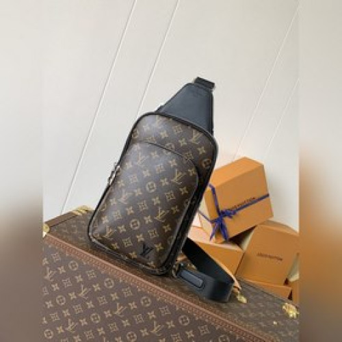 頂級原單 變碼芯片 款號：M46327老花 本款 Avenue 單肩包取材 Da