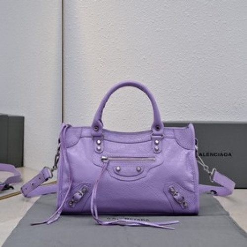 2026Balenciaga款機車包經典系列重現，時尚潮流，比舊版更簡潔大方，輕