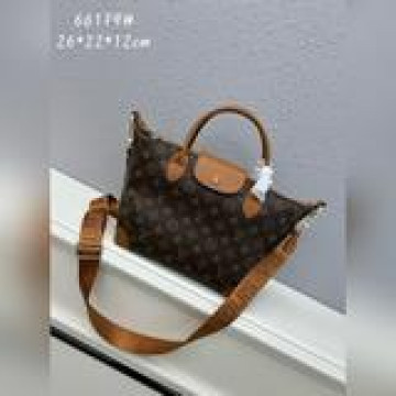 春夏新品 louis vuitton 火爆手提斜挎實用時尚款mode