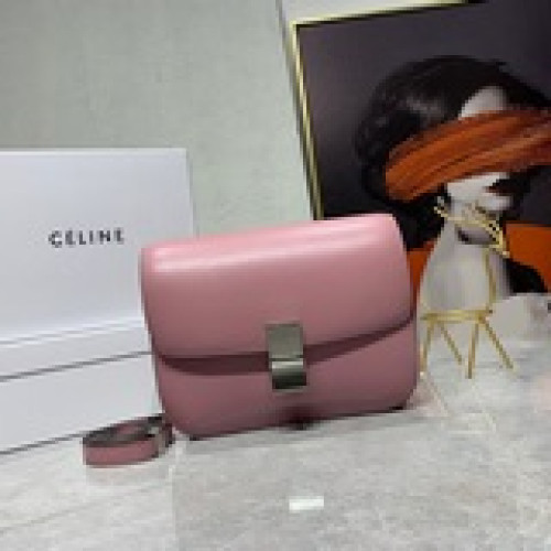 新品 升級版大號  【配盒】全新升級Celine box一直受歡迎的豆腐包，手搓