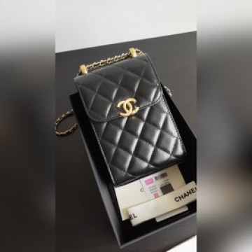 進口油臘小牛皮Chanel 全網最高品質！ 2021最新 手機包【城堡小金珠系列