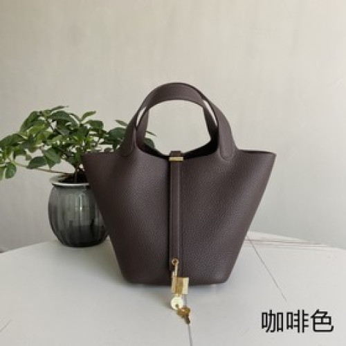 Picotin 菜籃子 咖啡色金扣18cm，進口TC小牛皮，純手縫蜜蠟線，全鋼鍍