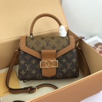 春夏新品 louis vuitton 火爆手提斜挎實用時尚款mode