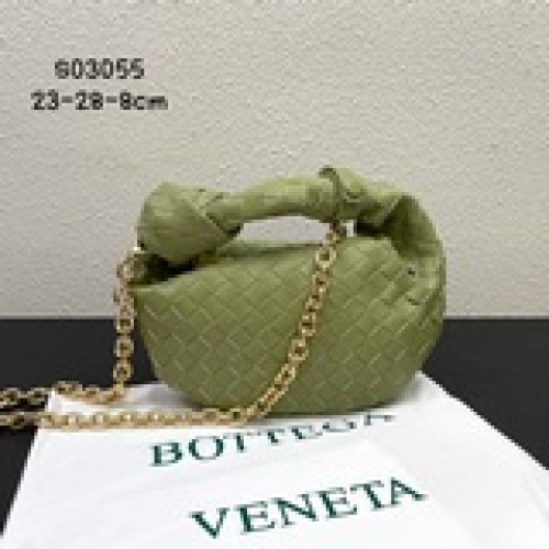 BV秋冬新款鍊條jodie。Bottega Venetal的Mini Jodi