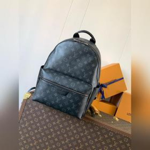 女款_M22558黑花 頂級原單 變碼芯片 本款 Discovery 小號雙肩包取材