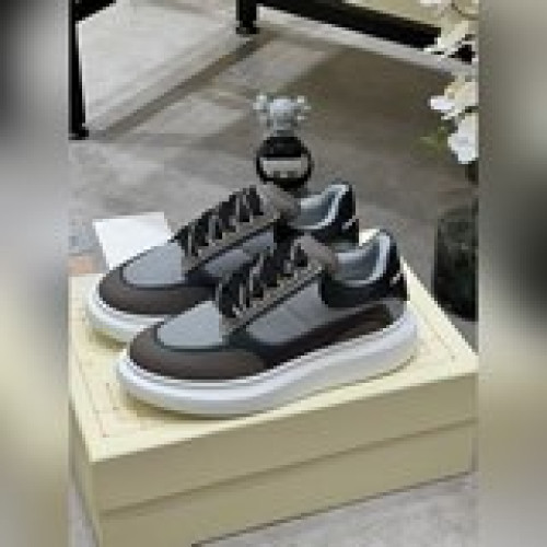 Alexander McQUEEN正品爆拆 1：1頂級麥昆原版皮料白色進口絲綢皮