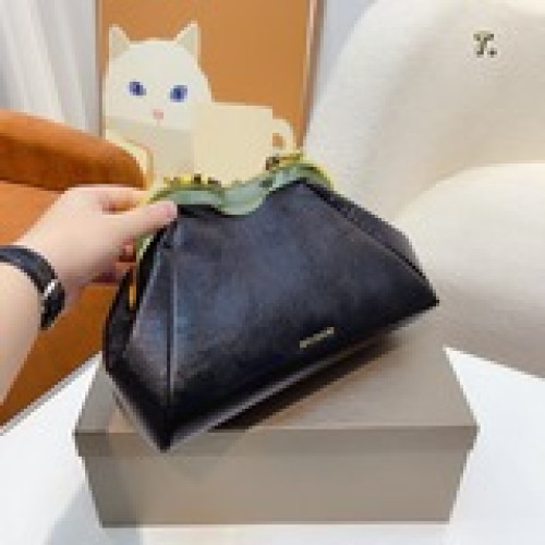 禮盒包裝超級火爆寶格麗 晚宴夾子包 高端貨[勾引]絕對超高回頭率！～高端時尚