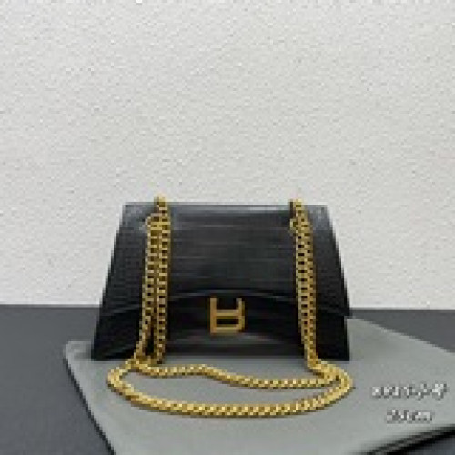、Balenciaga小號沙漏鍊條包 鳄紋小牛皮材質 肩帶可随意切換，單肩斜挎兩