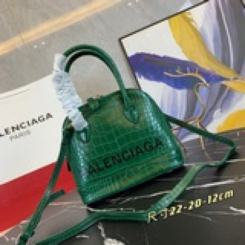 鳄魚紋 Balenciaga巴黎世家 新款貝殼包出貨啦2023秋冬火爆款-日常搭