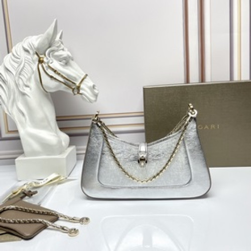 全新芯片版 BVLGARI    SERPENTI BAIA系列小號肩包