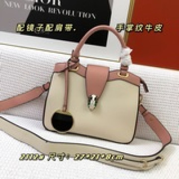 《高品質》新款2112#手掌紋配色。搭配鏡子+ 原版五金，點綴serenti黑色