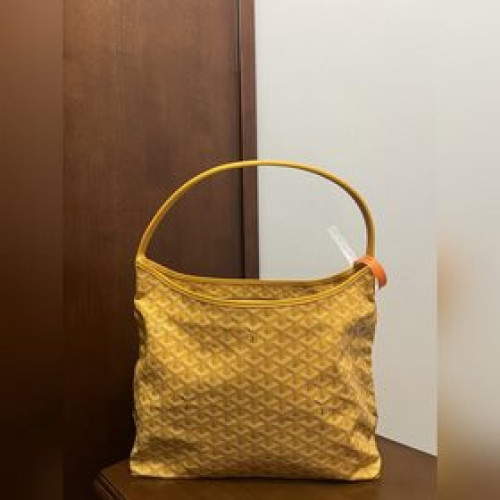 頂級原廠皮免稅版~代購級高版本~ Goyard（戈雅）腋下包等待以久最新爆款