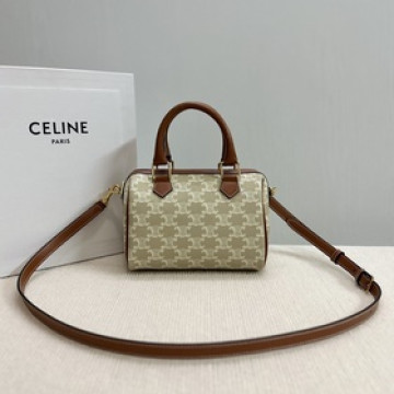 正品級 新品上線CELINE 小號标志印花牛皮革波士頓包TRIOMPHE C