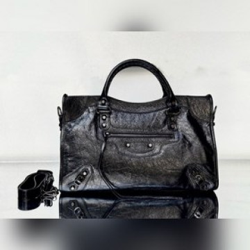Balenciaga city 中號黑色，黑扣 經典機車包 巴黎世家最具标志性手