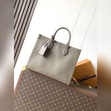 變碼芯片，定制頭層牛皮 M25523橄榄綠 M14255奶杏色M12967巧克力