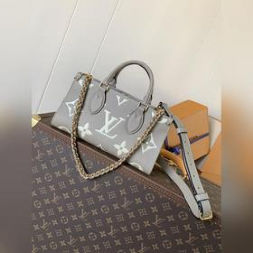 女款_頂級原單，變碼芯片M23640黑色 M23698米白 M23641杏色 M2