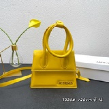 平紋jacquemus口紅包 20cm手提斜挎，展示不一樣的法式浪漫 ，原版皮