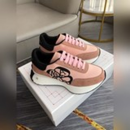 新款頂級版本 Alexander McQUEEN新款，正品爆拆 1：1，頂級麥