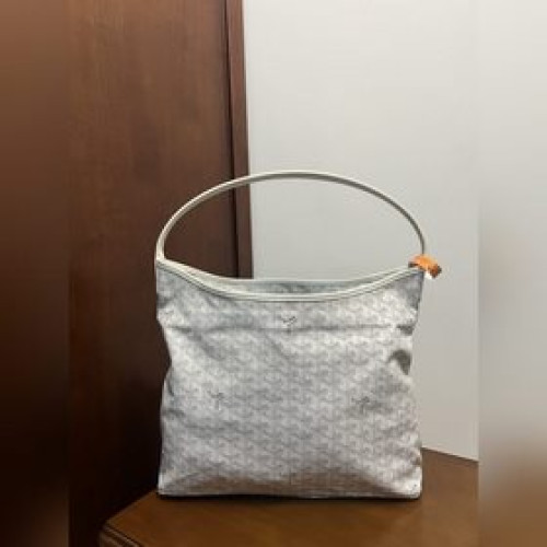 頂級原廠皮免稅版~代購級高版本~ Goyard（戈雅）腋下包等待以久最新爆款