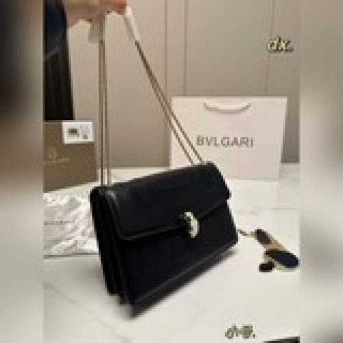 (配盒)w：25×15(小号)BVLGARI寶格麗經典款單肩斜挎包高級的